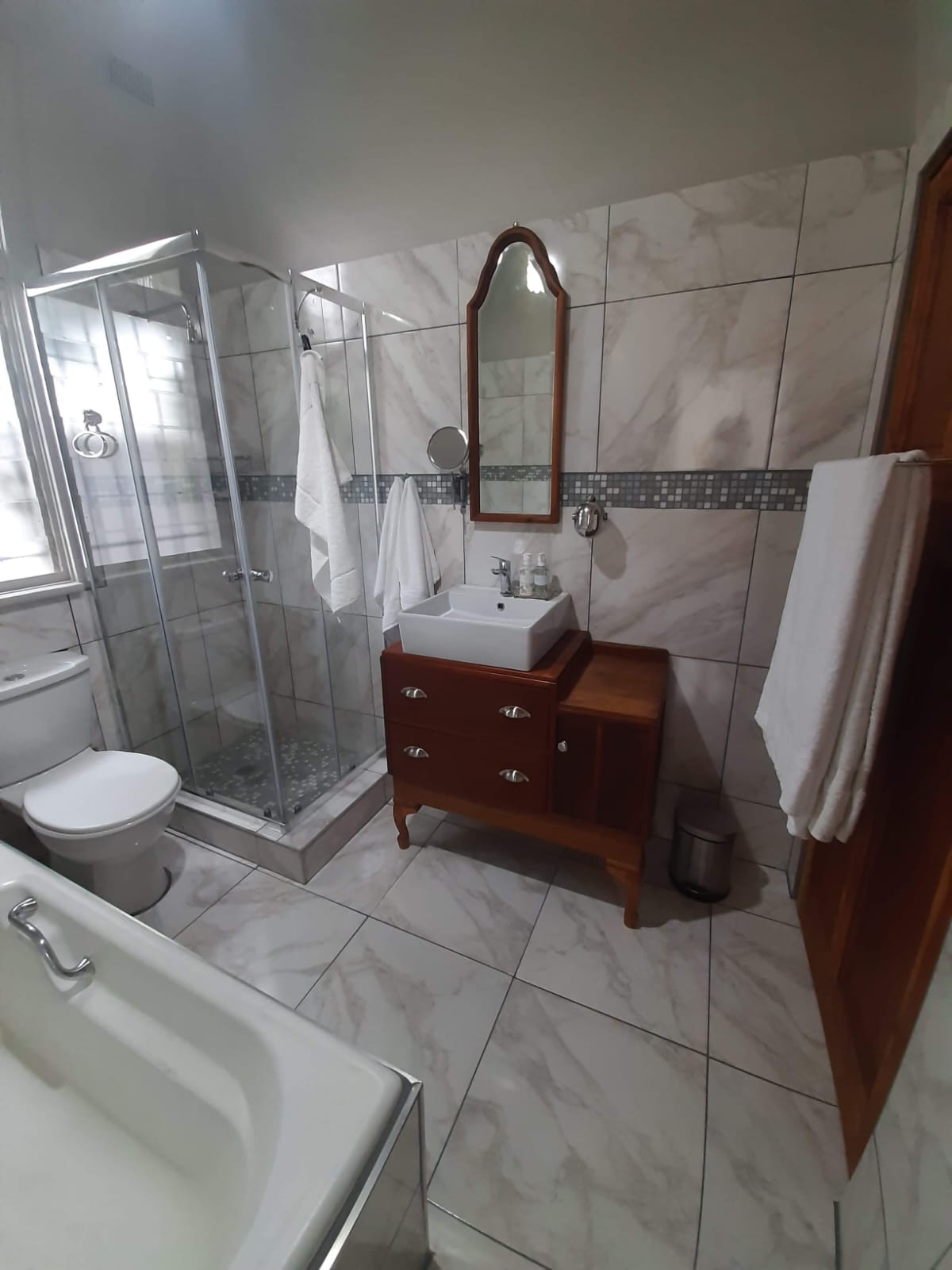 Kitchens & Bathrooms